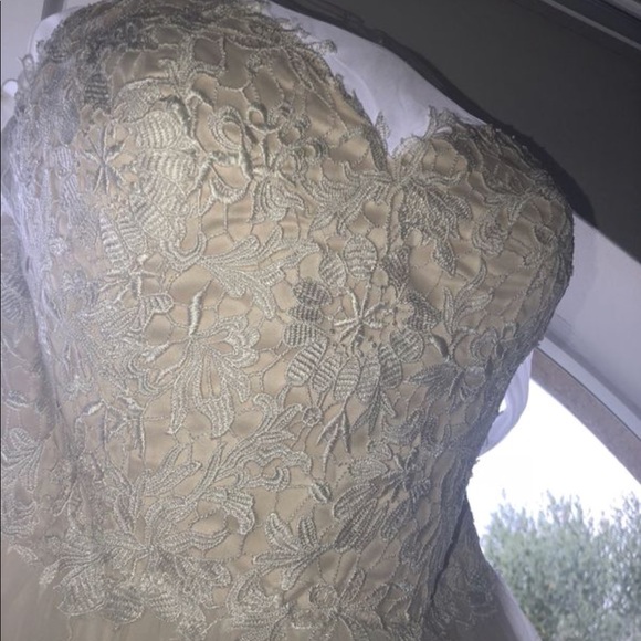 Wedding Dress, Brand new, unaltered - Picture 6 of 8